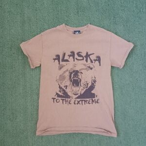 Lighthouse Apparel Alaska To The Extreme Grizzly Bear T Shirt Size Small